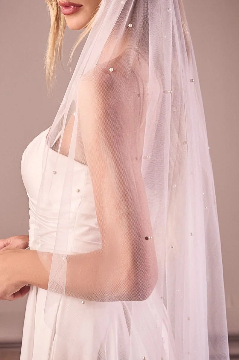 Pearl Finder Veil