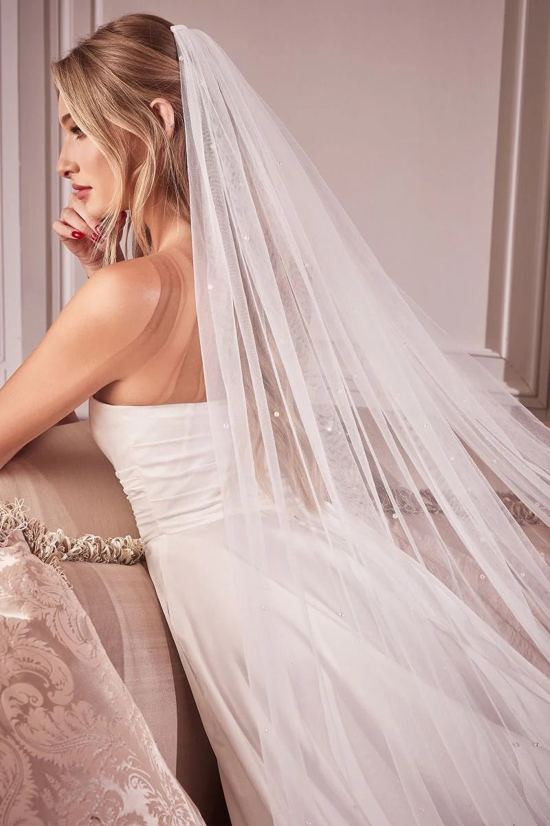 Pearl Royal Veil
