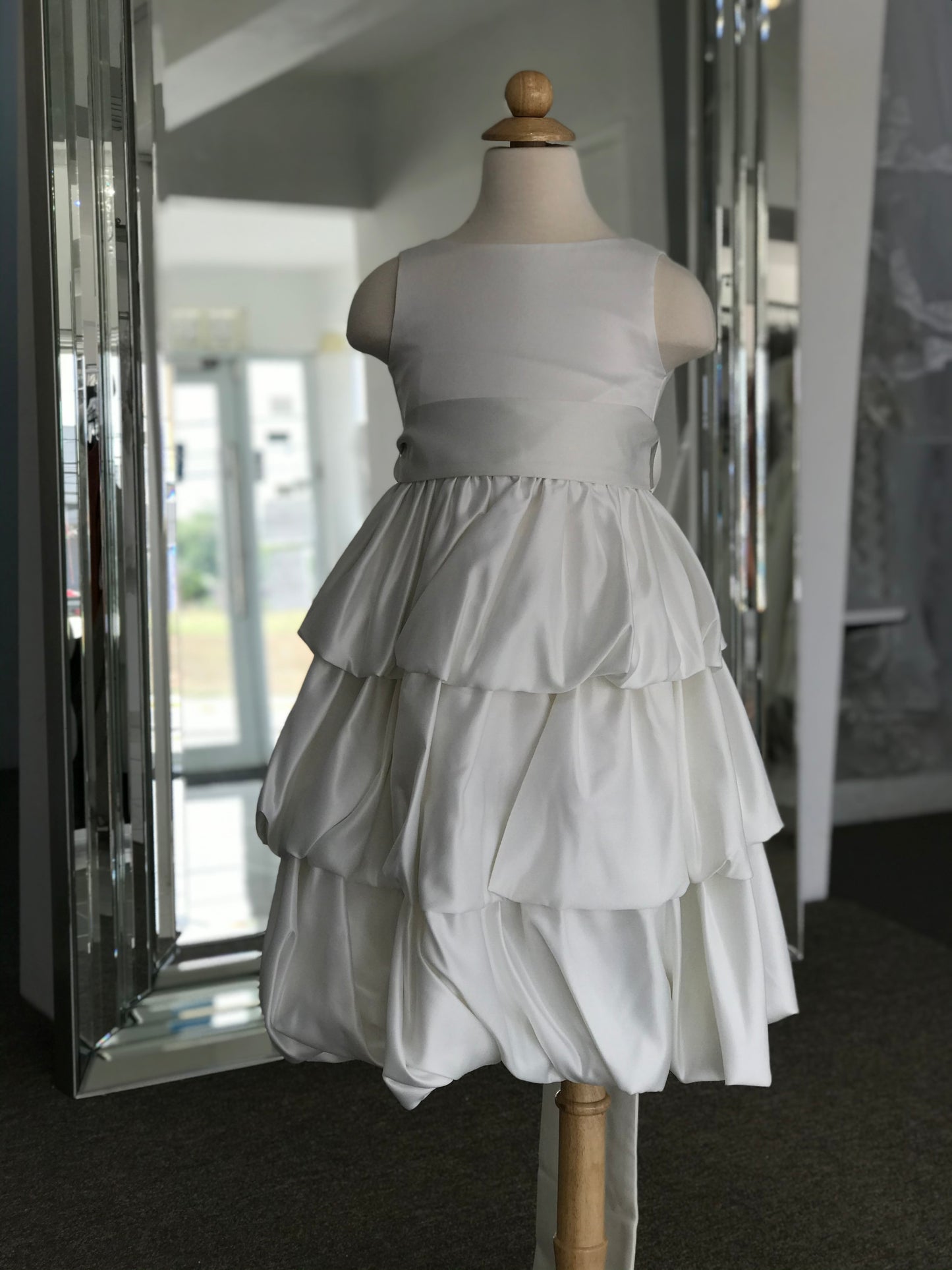 Piedra de luna Dress