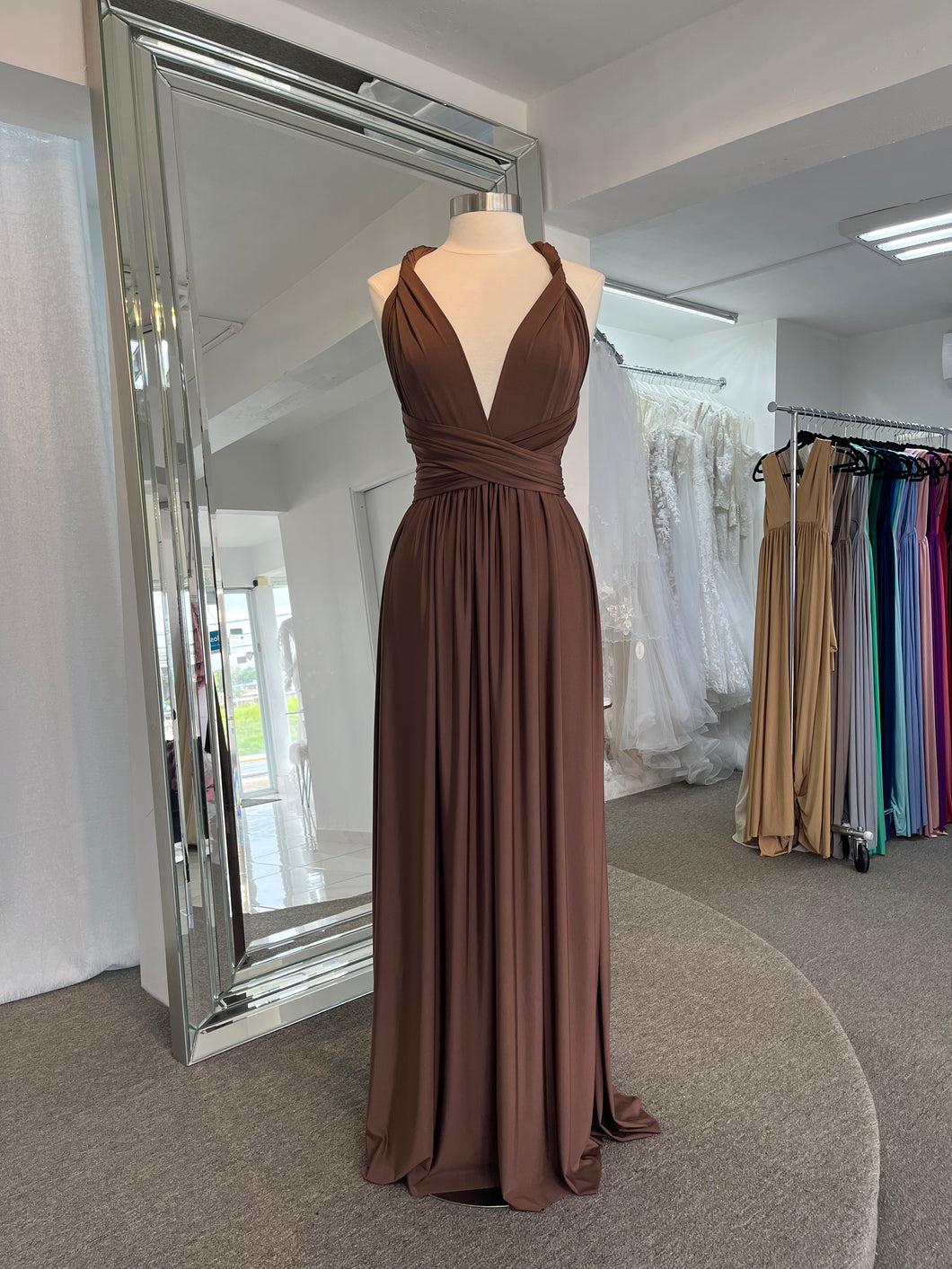 BROWN CONVERTIBLE DRESS Lyla Ropa de Mujer BROWN CONVERTIBLE DRESS Lyla Ropa de Mujer