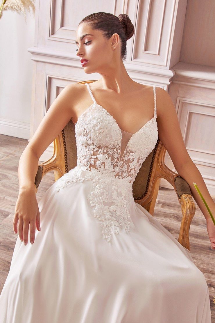 Garden Off white Bride