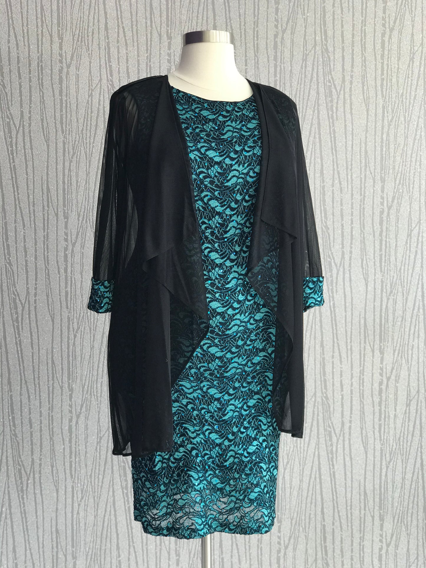 Black & blue short dress