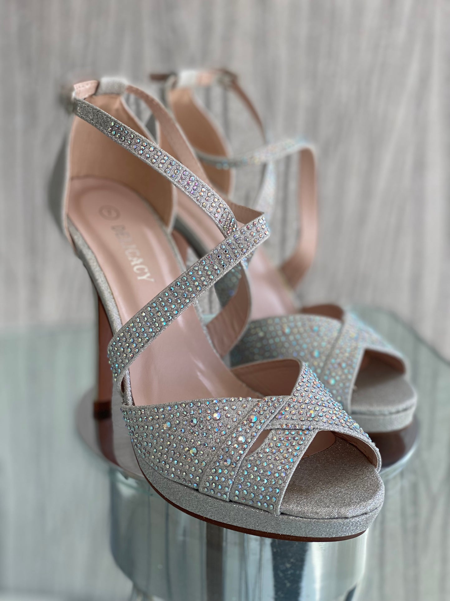 Silver sparkle highheels