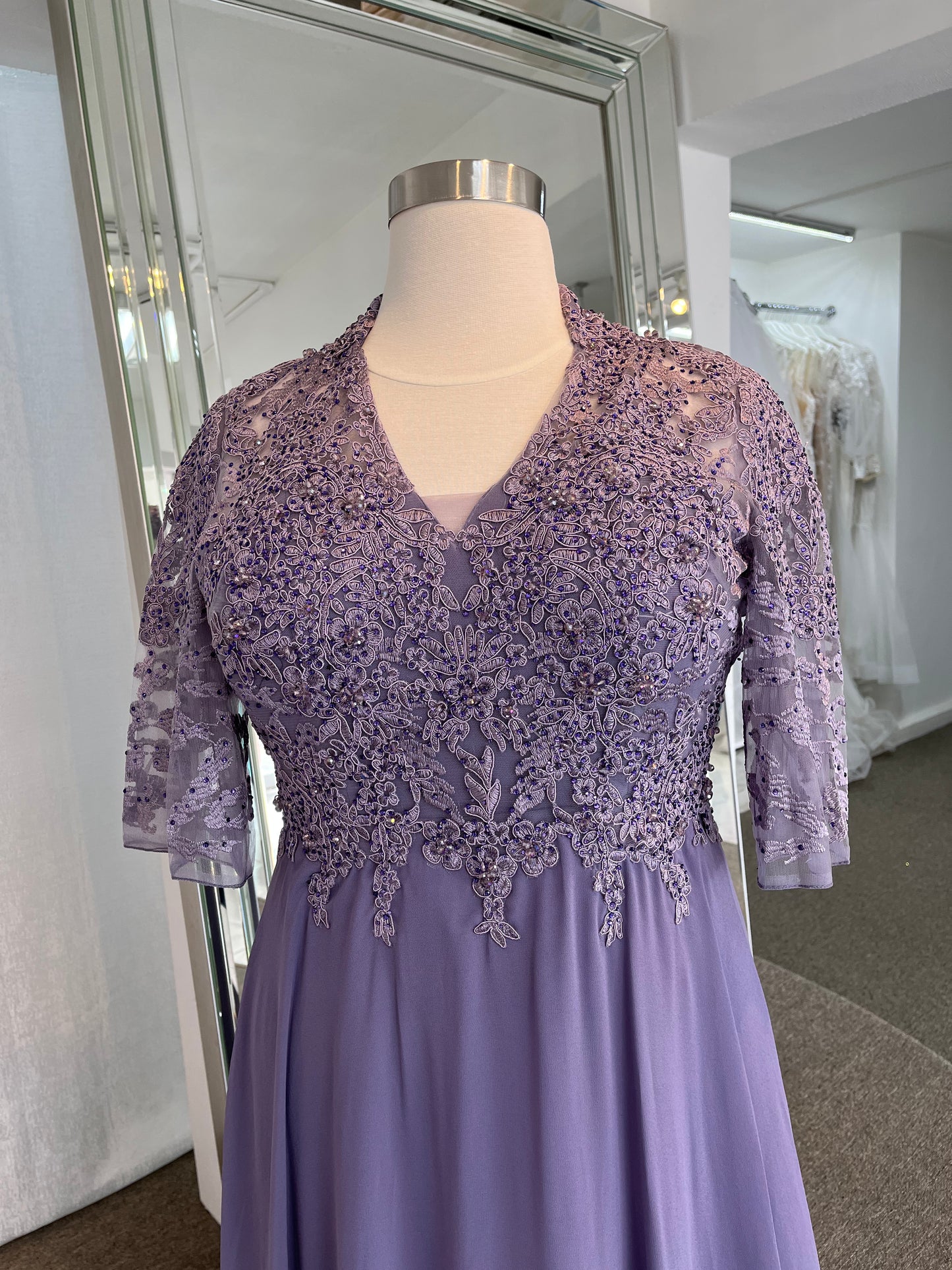 Queen Style Dress