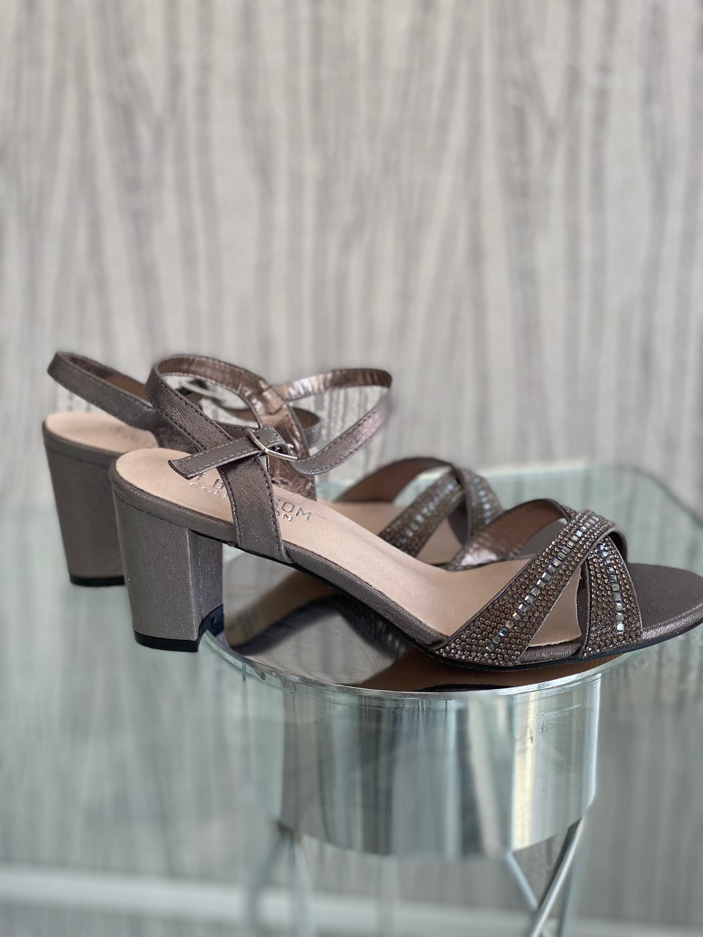 Pewter comfty heels
