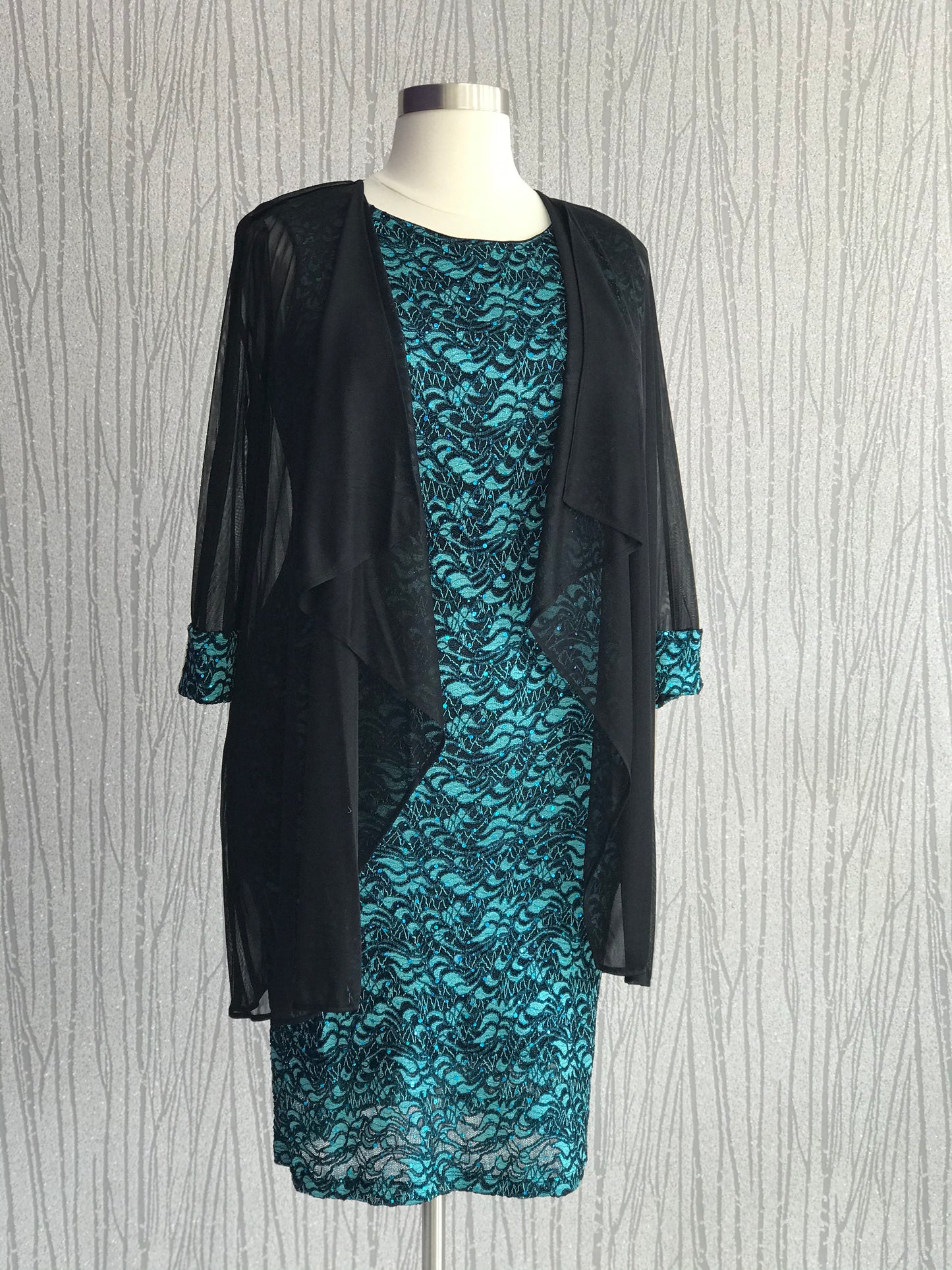 Black & blue short dress